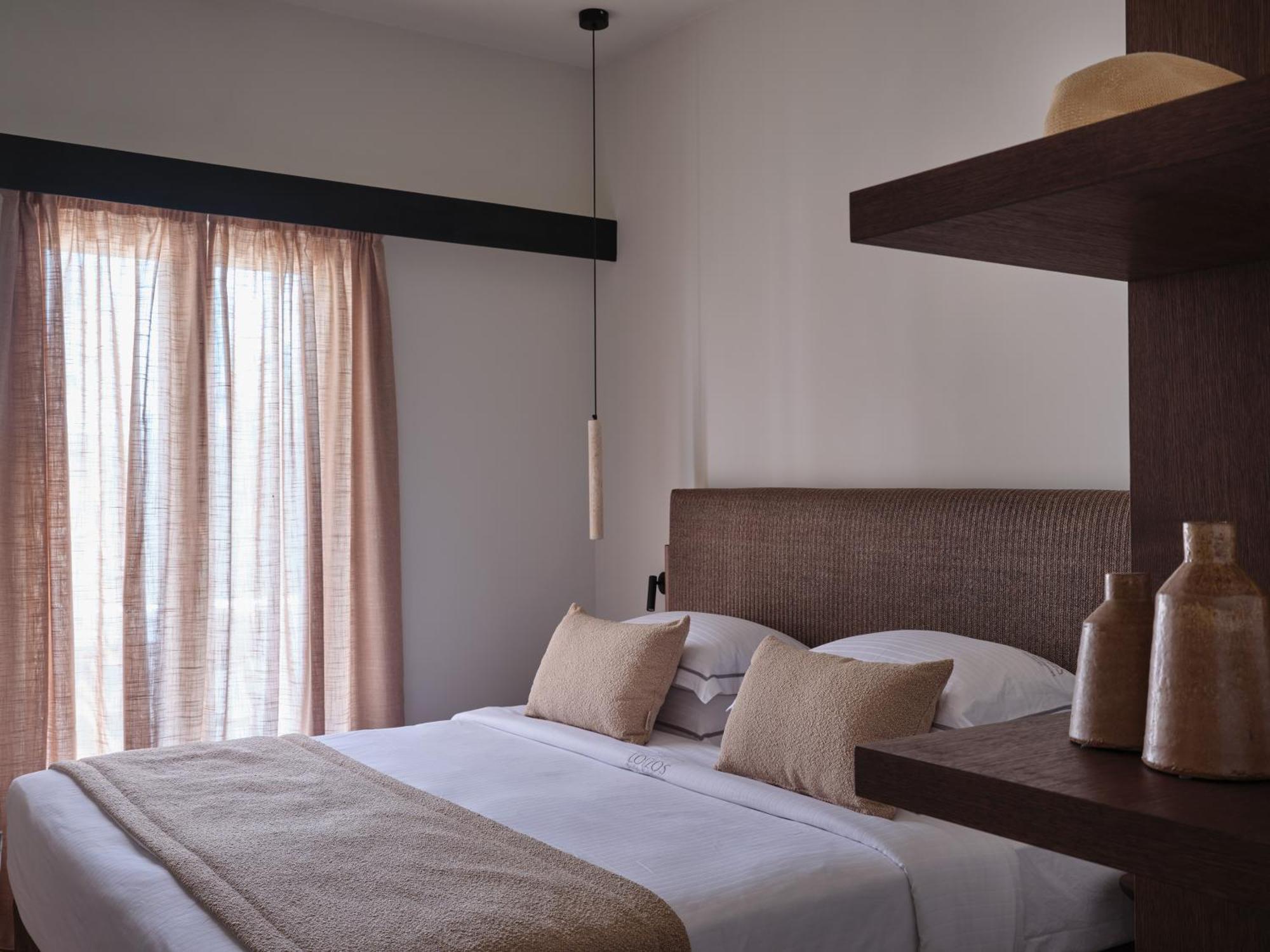 Loizos Stylish Residences Fira  Luaran gambar