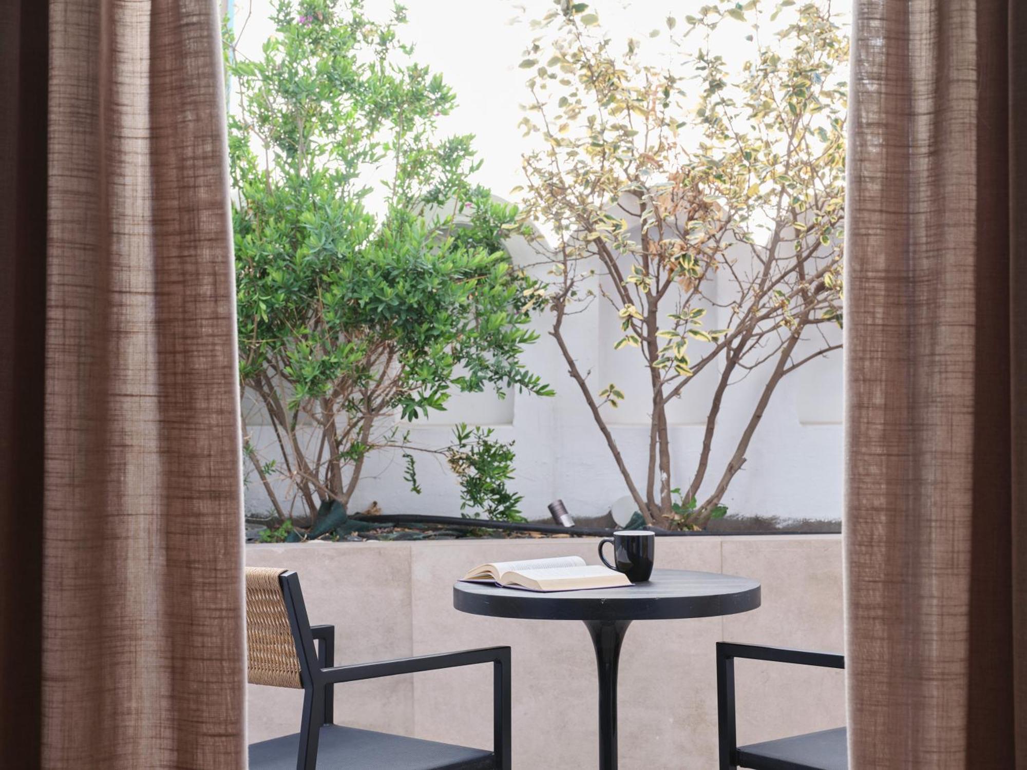 Loizos Stylish Residences Fira  Luaran gambar