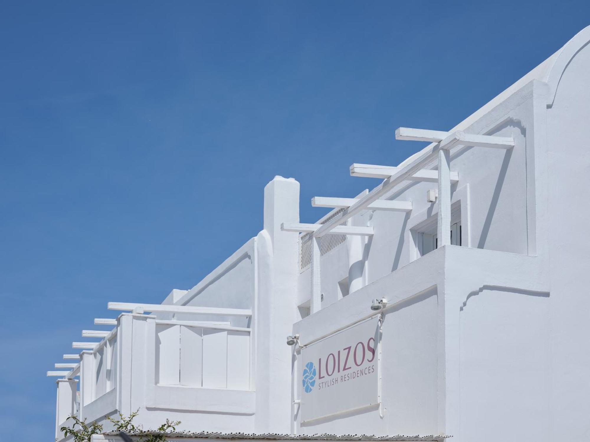 Loizos Stylish Residences Fira  Luaran gambar